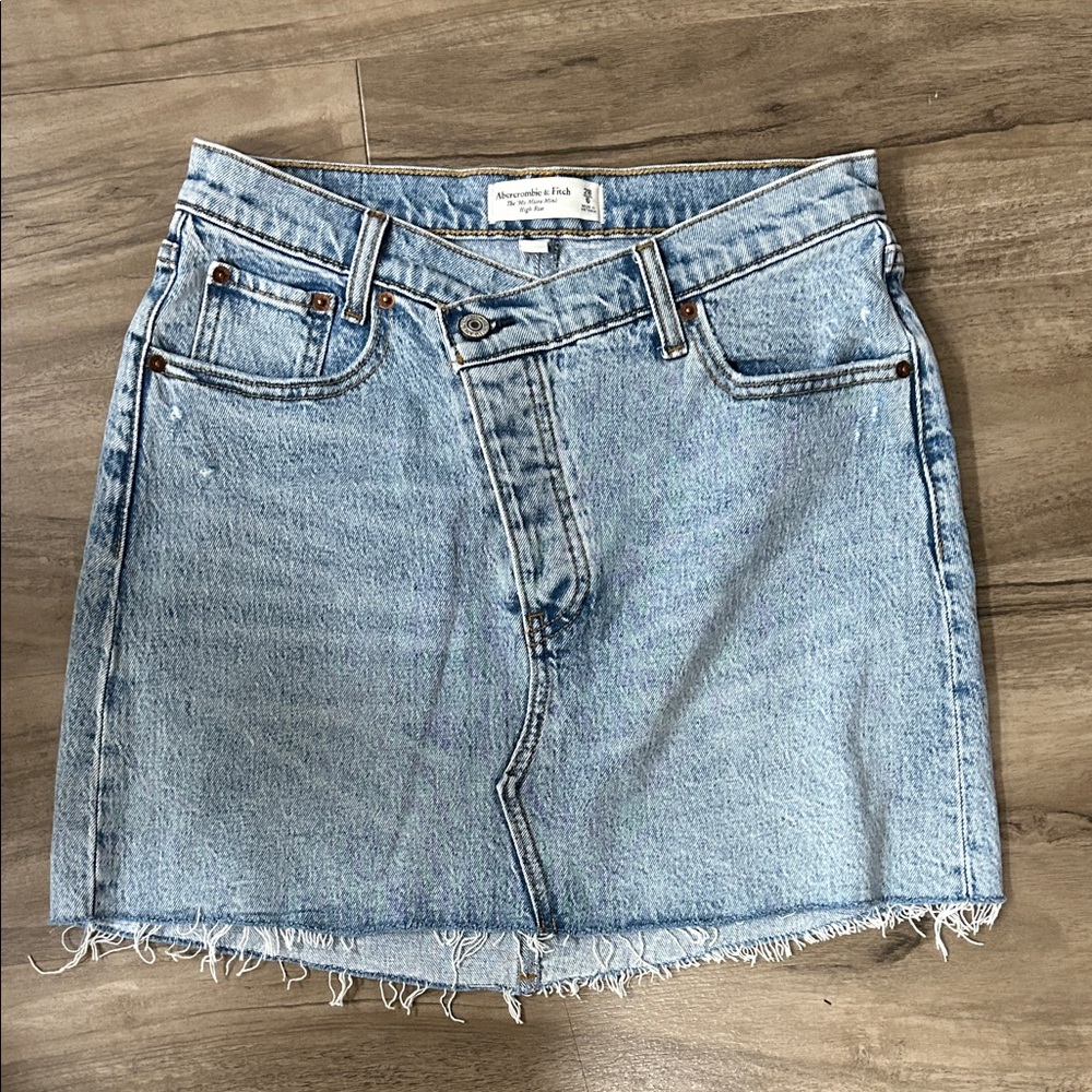 Abercrombie & Fitch Curve Love Light Blue Denim Frayed-Hem Mini Skirt